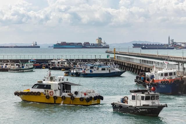 Sโpore takes lead in training maritime professionals to handle greener but hazardous fuels