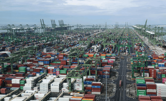 Container throughput up 6.1% in 2025 despite uncertainty over global tariffs: Chee Hong Tat